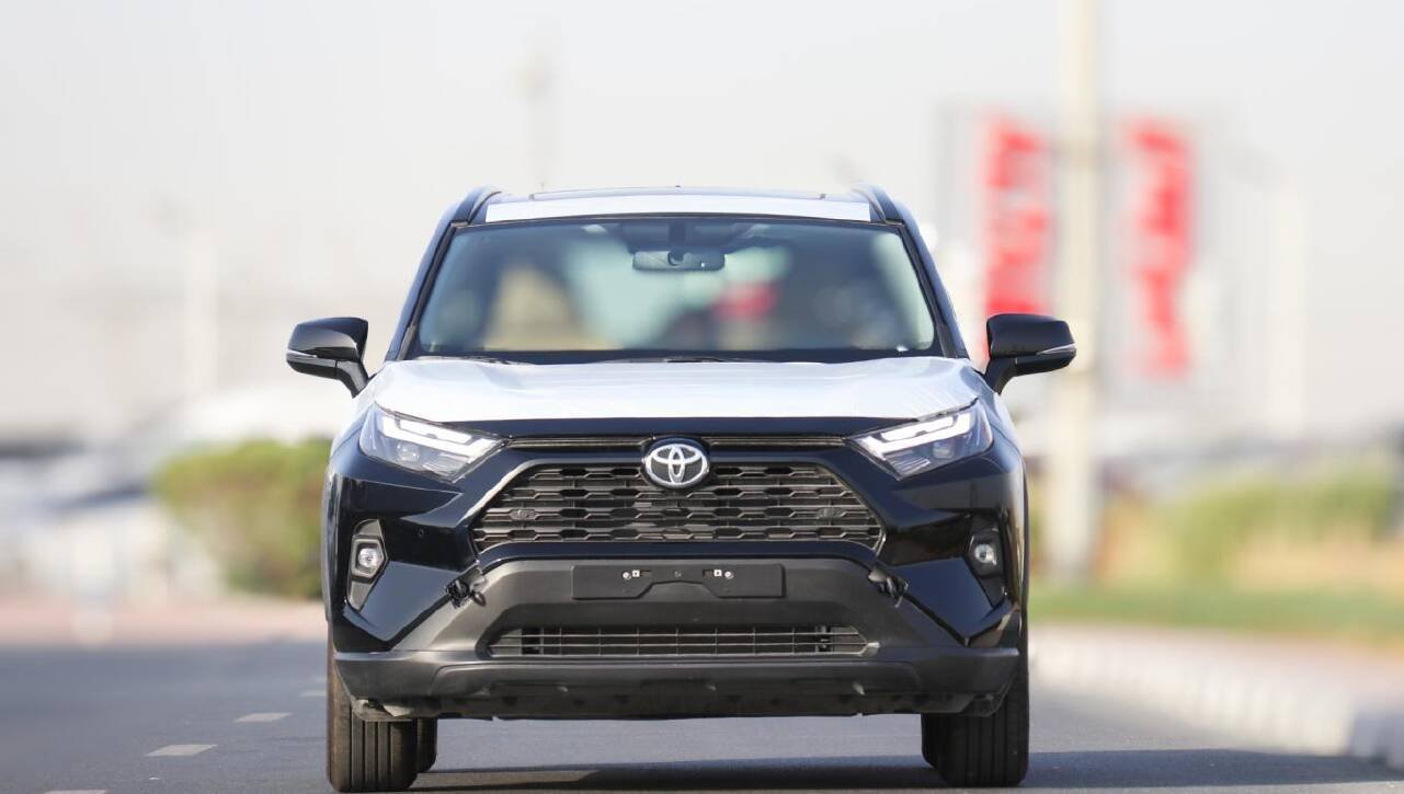 Toyota RAV4 Hybrid AWD – 2025